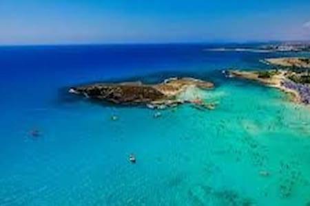 Sky Apartment On The Pool Agia Napa Exterior foto