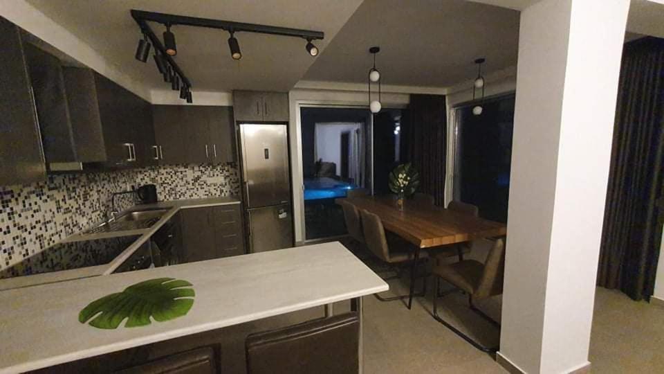 Sky Apartment On The Pool Agia Napa Exterior foto